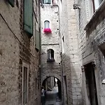 Apartment Turkish Tower *