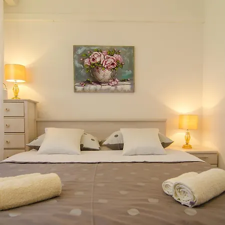 Апартаменты Turkish Tower Сплит