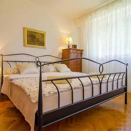 Apartment Turkish Tower *